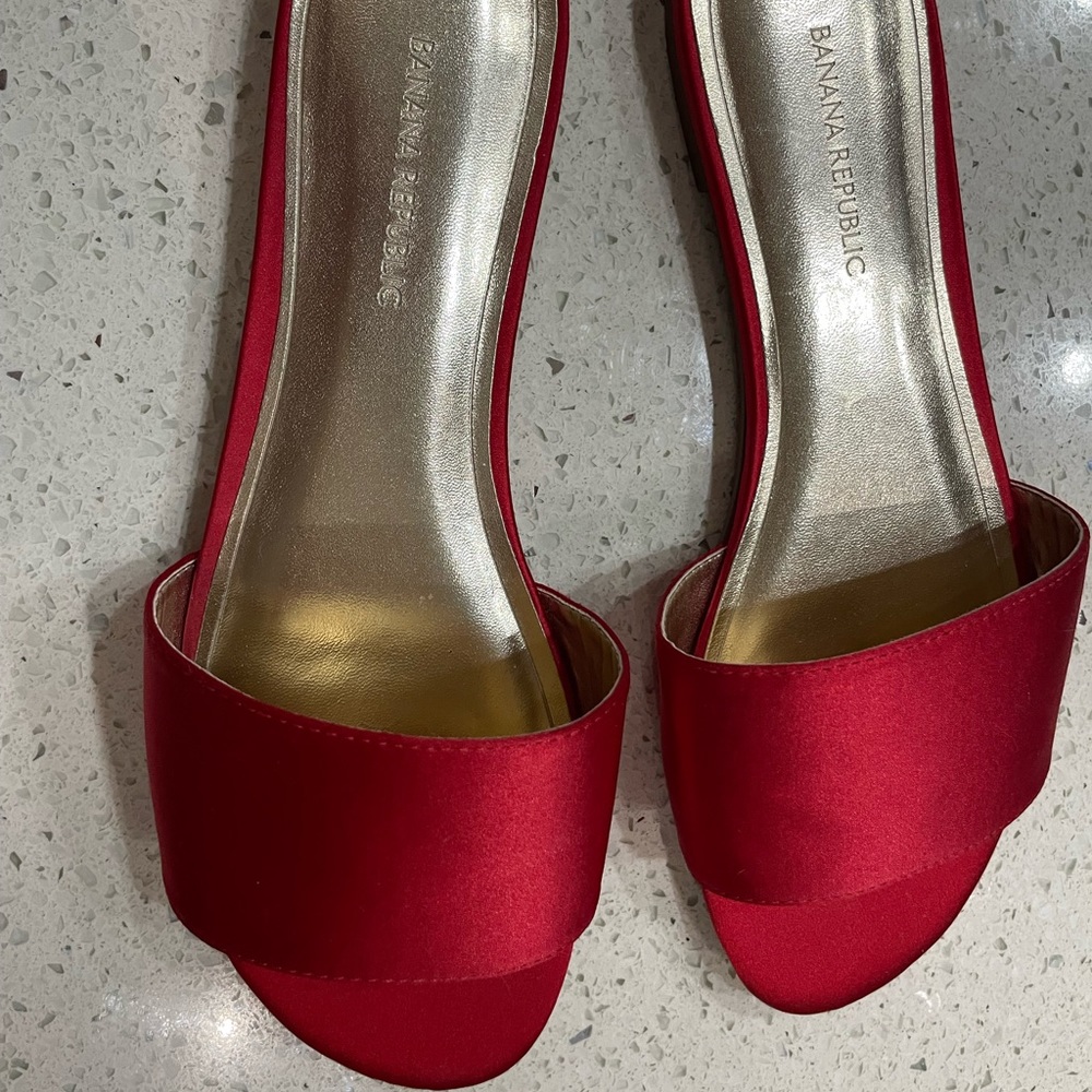 Banana Republic flats